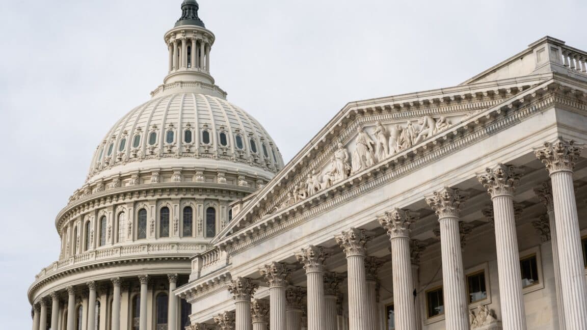 Senators Ban Themselves From Prediction Markets