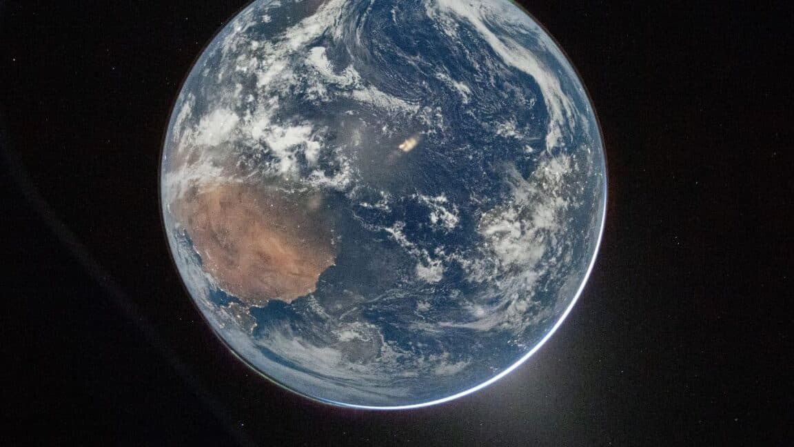 New 'Hello, World' Image Reveals Details