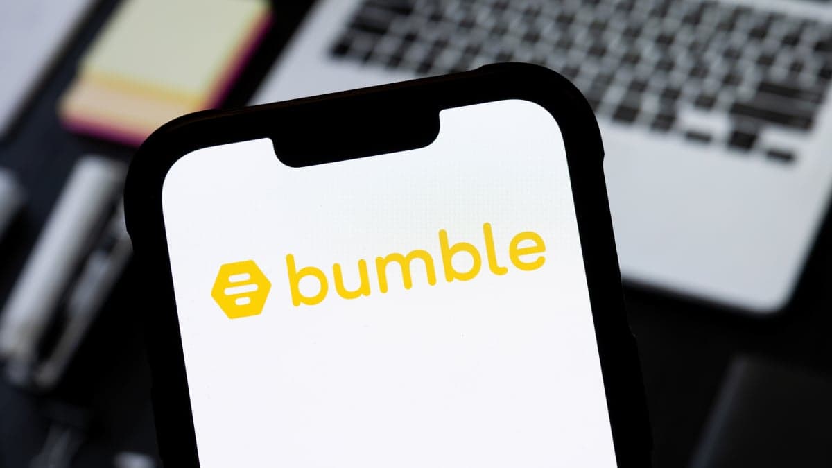 Bumble Ditches Swipe Feature